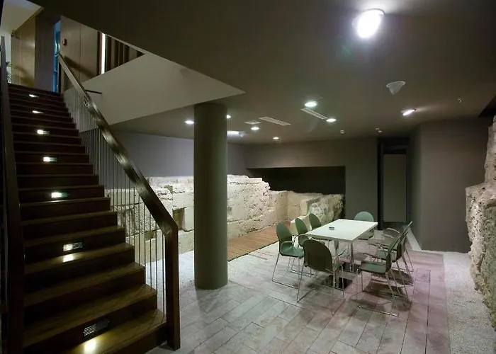Lanchid 19 Design Отель 4*