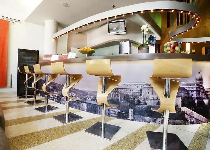 Lanchid 19 Design 4* Budapest