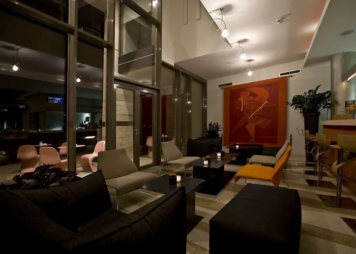 Lanchid 19 Design Отель 4*