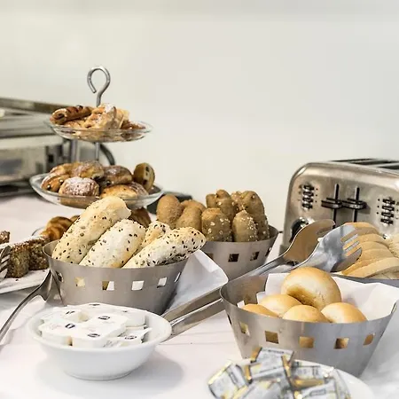 Lanchid 19 Design Hotel