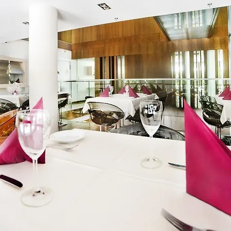 Hotel Lanchid 19 Design