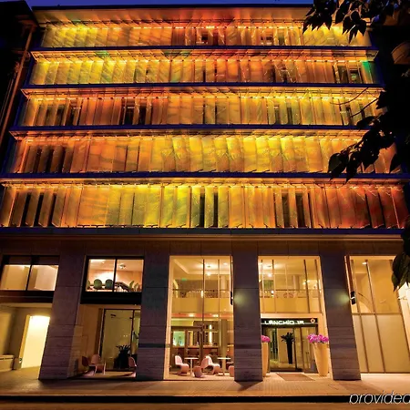 Hotel Lanchid 19 Design 4*