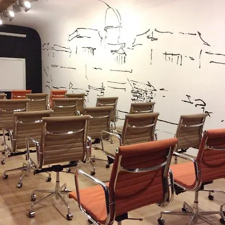 Lanchid 19 Design Hotel